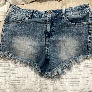 Altar'd State shorts. Size 29. Perfect shape.